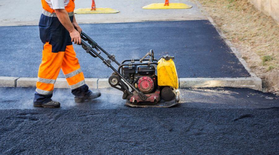 Professional gutter cleaning in Kasson, MN